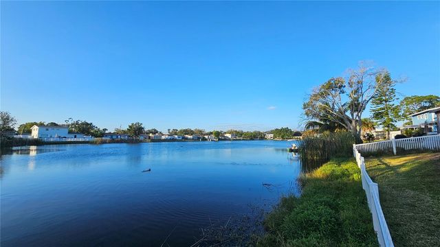 1416 83RD AVENUE N, St Petersburg, FL 33701