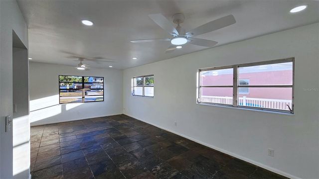 1416 83RD AVENUE N, St Petersburg, FL 33701