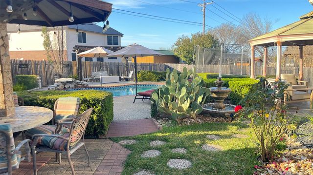 4100 Cisco Valley DR, Round Rock, TX 78664