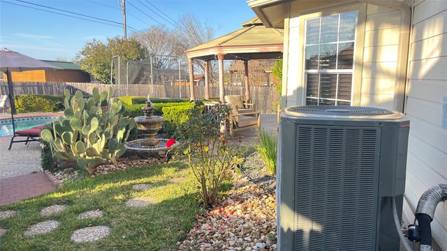 4100 Cisco Valley DR, Round Rock, TX 78664