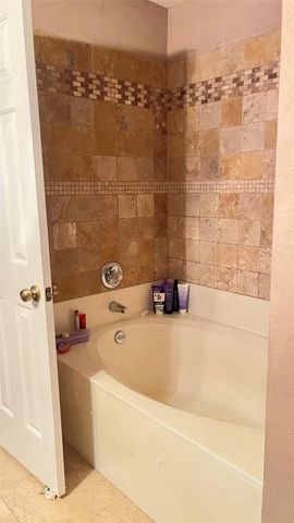 4100 Cisco Valley DR, Round Rock, TX 78664