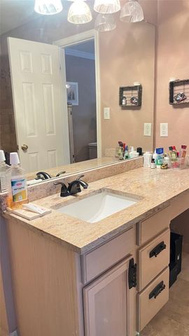 4100 Cisco Valley DR, Round Rock, TX 78664