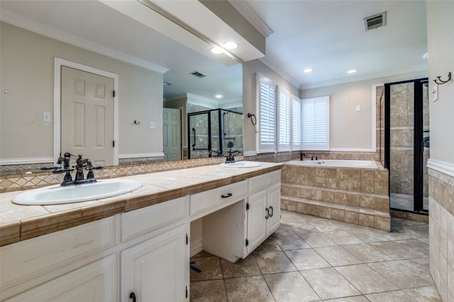 6922 Chevy Chase Avenue, Dallas, TX 75225