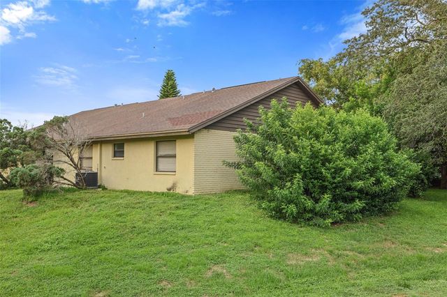 501 E CURLEW PLACE 501, Tarpon Springs, FL 34689