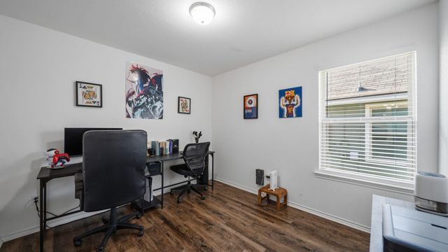 117 Dove Court, Navasota, TX 77868