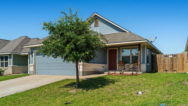 117 Dove Court, Navasota, TX 77868