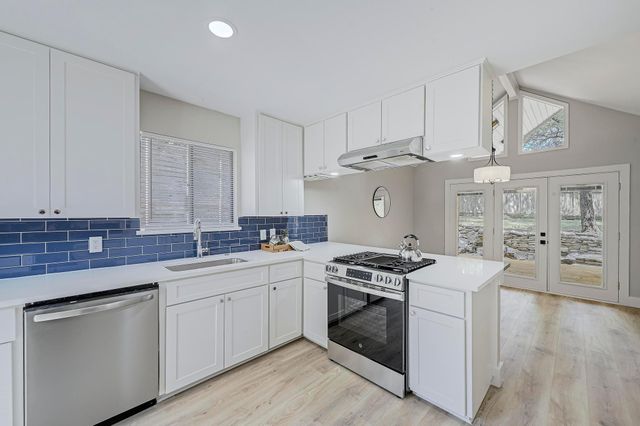 6004 Shadow Valley CV B, Austin, TX 78731