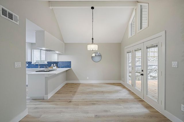 6004 Shadow Valley CV B, Austin, TX 78731