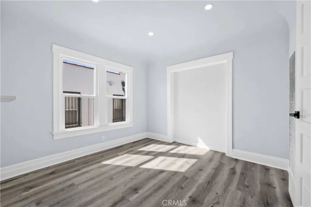 136 W 43rd Place, Los Angeles, CA 90037