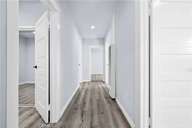 136 W 43rd Place, Los Angeles, CA 90037
