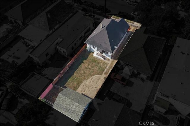 136 W 43rd Place, Los Angeles, CA 90037
