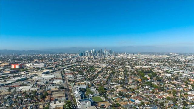 136 W 43rd Place, Los Angeles, CA 90037