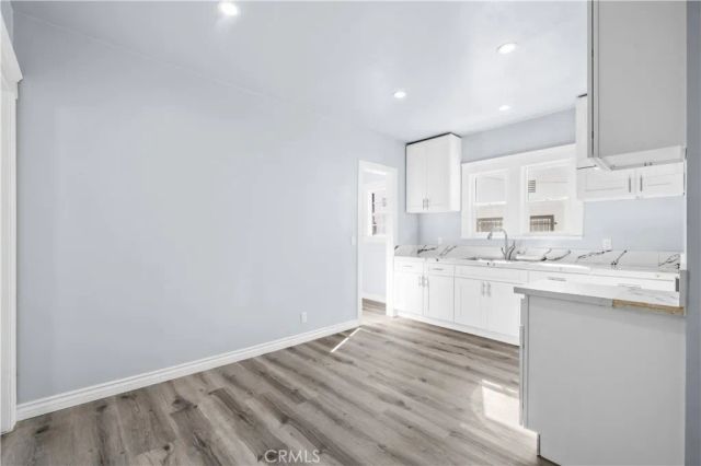 136 W 43rd Place, Los Angeles, CA 90037
