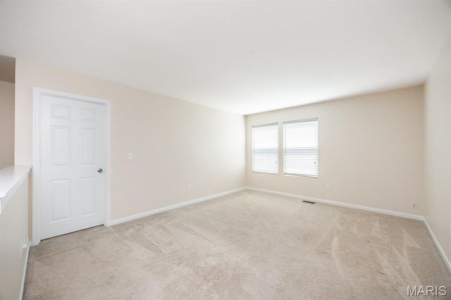205 Greenleaf Circle, Belleville, IL 62221
