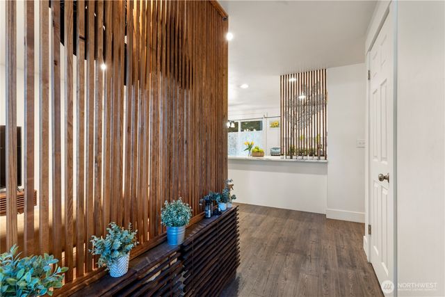 7328 Heinz Place, Lynnwood, WA 98036