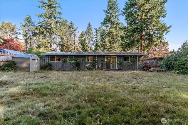 7328 Heinz Place, Lynnwood, WA 98036