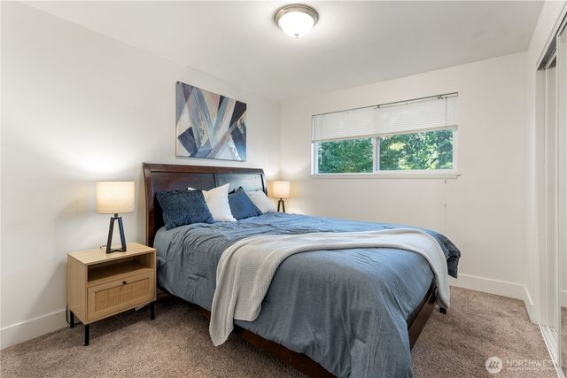 7328 Heinz Place, Lynnwood, WA 98036