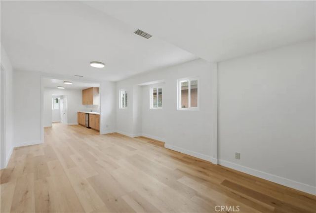 5340 6th, Los Angeles, CA 90043