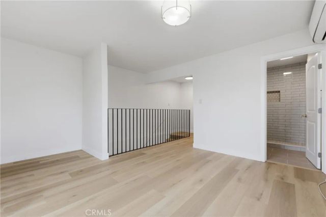 5340 6th, Los Angeles, CA 90043