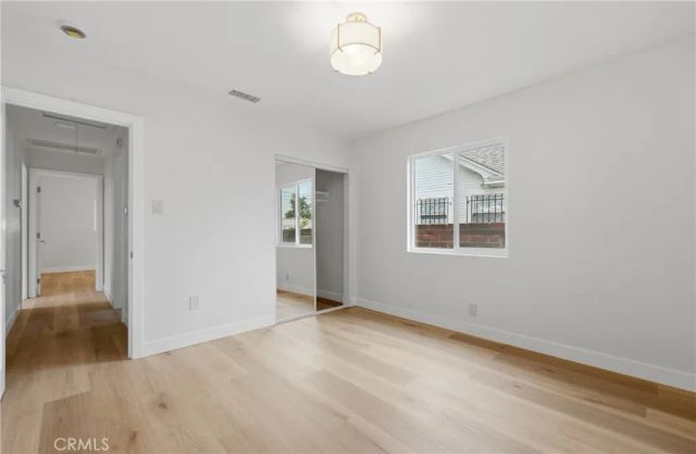 5340 6th, Los Angeles, CA 90043