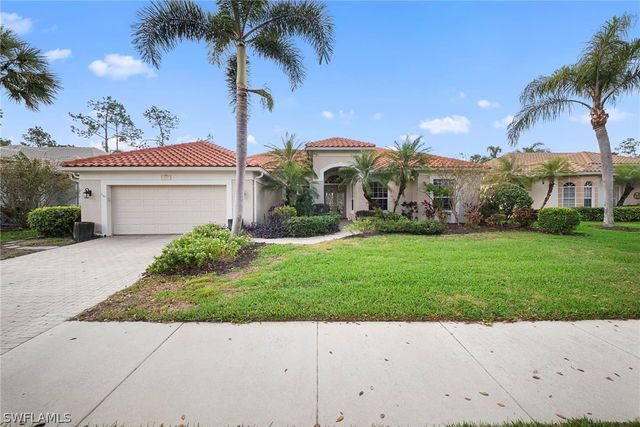 8427 Gleneagle WAY, Naples, FL 34120