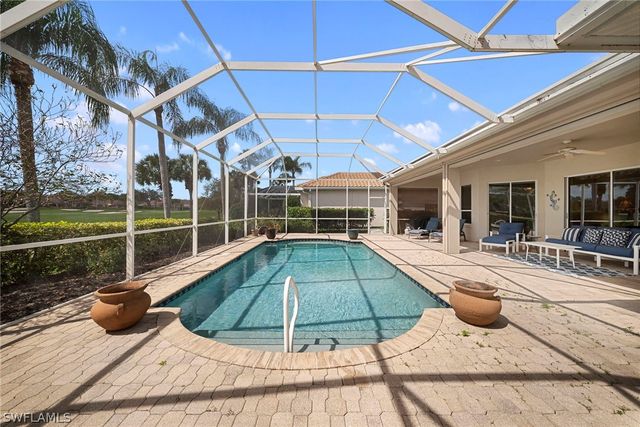 8427 Gleneagle WAY, Naples, FL 34120