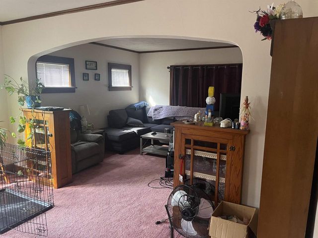 709 S 10th Street, Watertown, WI 53094