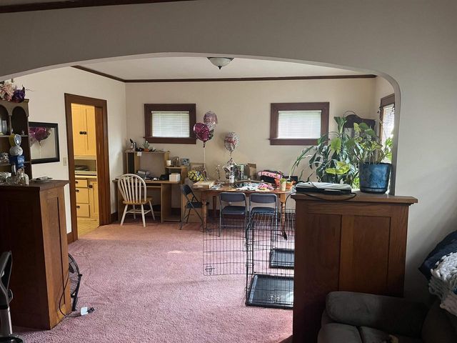 709 S 10th Street, Watertown, WI 53094