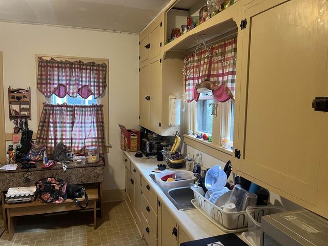 709 S 10th Street, Watertown, WI 53094