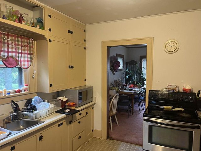 709 S 10th Street, Watertown, WI 53094