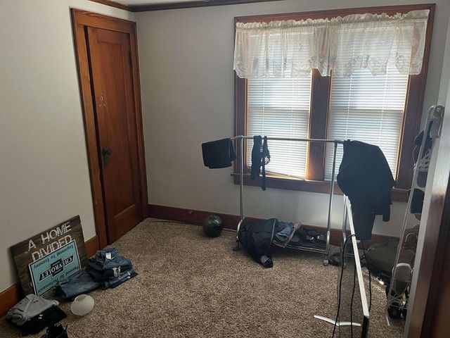 709 S 10th Street, Watertown, WI 53094