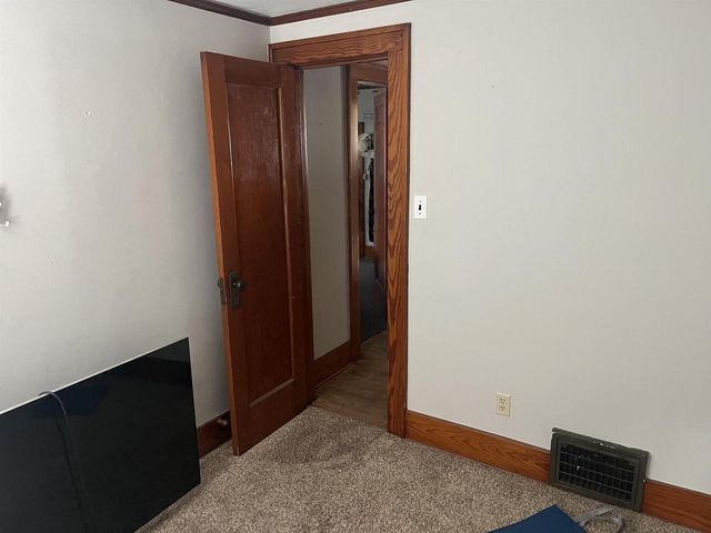 709 S 10th Street, Watertown, WI 53094