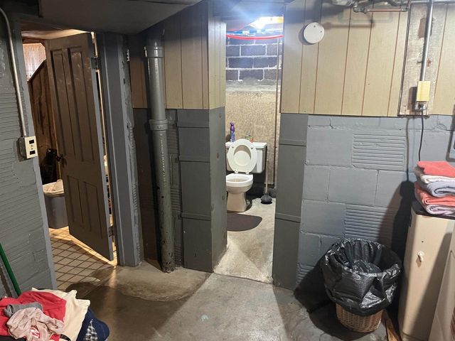 709 S 10th Street, Watertown, WI 53094