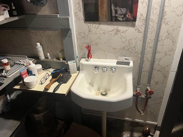 709 S 10th Street, Watertown, WI 53094