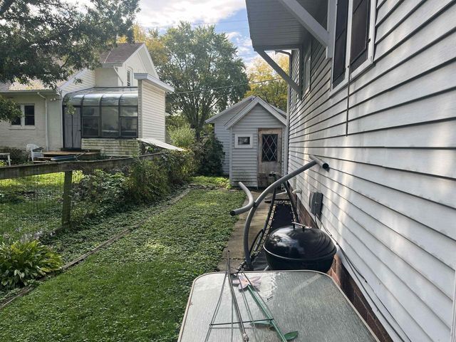 709 S 10th Street, Watertown, WI 53094