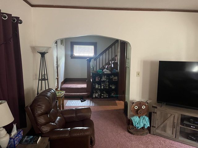 709 S 10th Street, Watertown, WI 53094