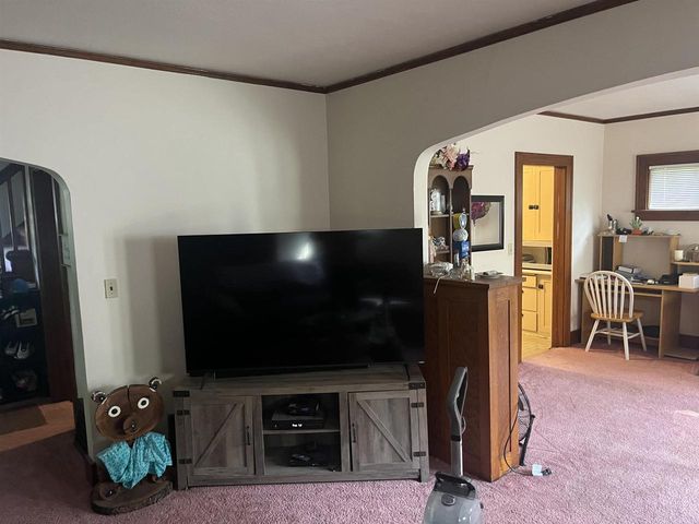 709 S 10th Street, Watertown, WI 53094