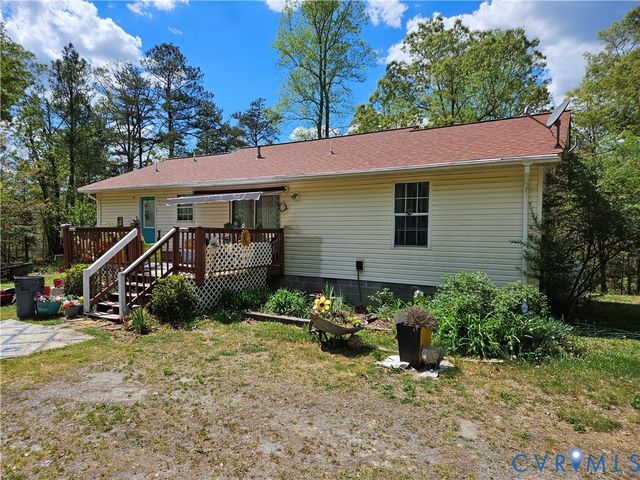 11455 Railroad Ln, Ruther Glen, VA 22546