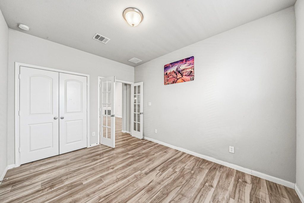 Image 19 of property listing at 20427 Alpine Meadow Place, Richmond, TX 77407