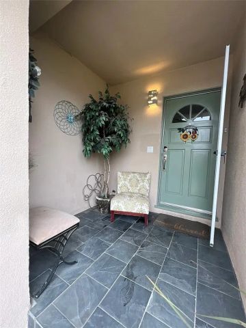 19030 Community, Los Angeles, CA 91324
