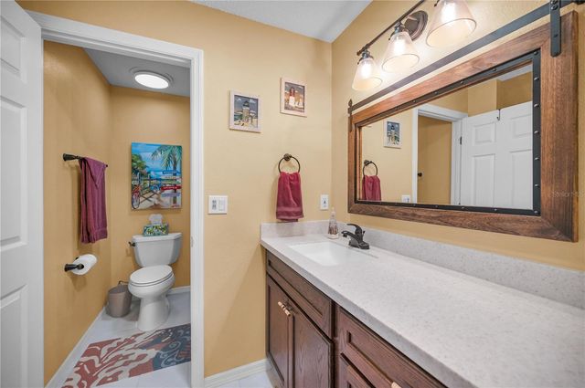 824 MANCHESTER WOODS DRIVE 48, Sun City Center, FL 33573