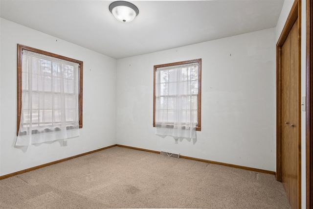 396 Davenport Lane, Cadillac, MI 49601