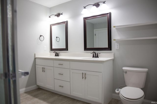 1726 & 1738 Hills Drive, Evansville, IN 47720