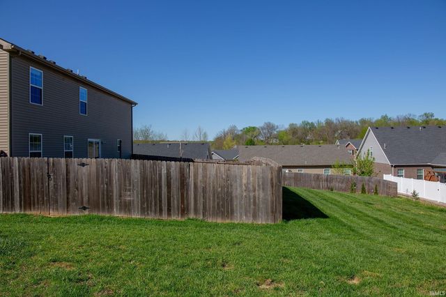 1726 & 1738 Hills Drive, Evansville, IN 47720