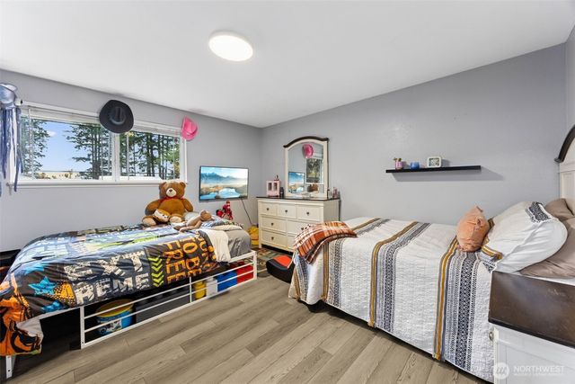 22806 70th Avenue E, Graham, WA 98338