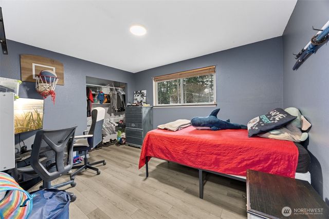 22806 70th Avenue E, Graham, WA 98338