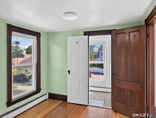29 Willow Street, Stonington, CT 06378