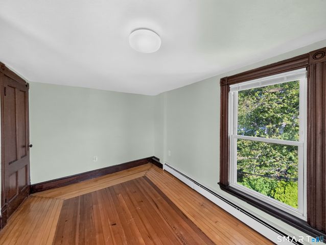 29 Willow Street, Stonington, CT 06378