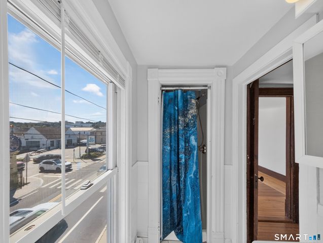 29 Willow Street, Stonington, CT 06378