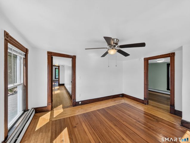 29 Willow Street, Stonington, CT 06378